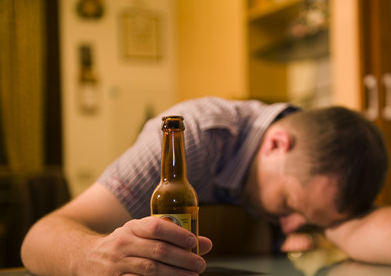 喝多少酒能測出來 酒精測試儀喝多少酒能測出來